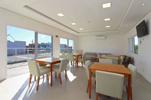 Image 60 - 875045