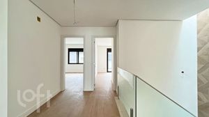 Image 22 - 875045