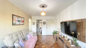 Image 4 - 875048