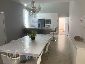 Image 1 - 875050