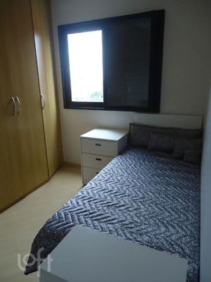 Image 8 - 875058