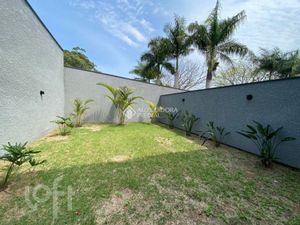 Image 13 - 875068