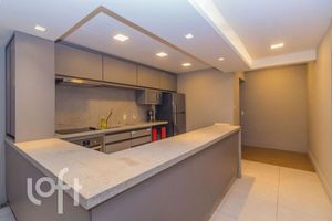 Image 17 - 875073