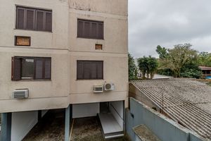 Image 29 - 875091