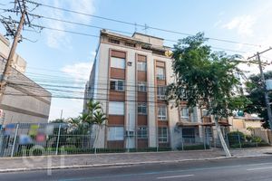 Image 37 - 875114