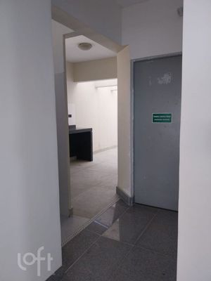 Image 22 - 875122