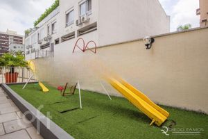 Image 8 - 875134
