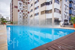 Image 1 - 875134