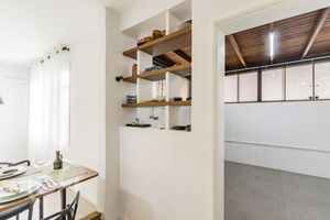 Image 12 - 875140