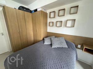 Image 9 - 875156