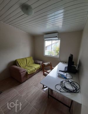 Image 17 - 875158