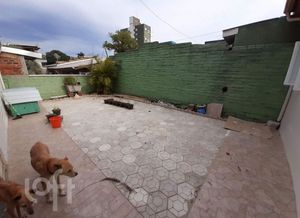 Image 6 - 875158