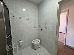 Image 7 - 875160