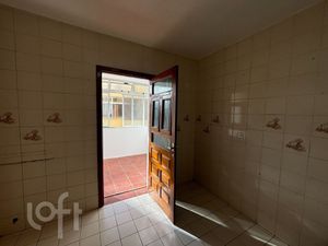 Image 9 - 875160