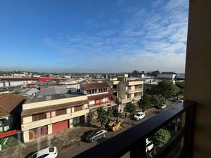 Image 2 - 875160
