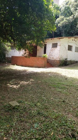Image 1 - 875168