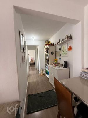 Image 10 - 875176