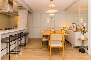 Image 1 - 875177