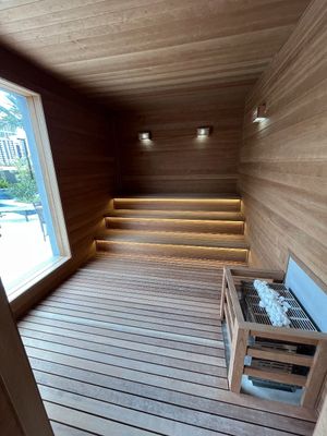 Image 6 - 875183