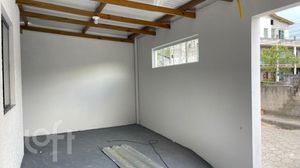 Image 10 - 875184