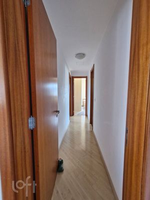 Image 18 - 875187