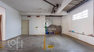 Image 11 - 875194