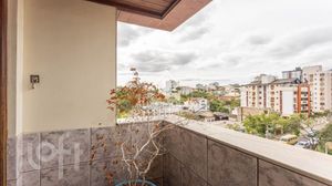 Image 15 - 875194