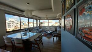 Image 17 - 875202