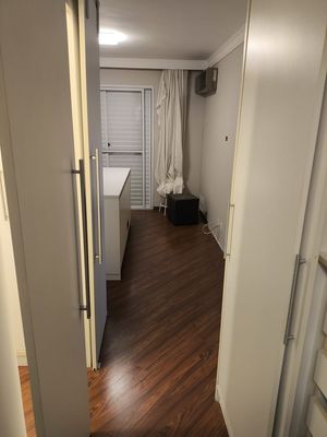 Image 30 - 875265