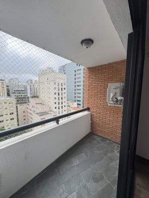 Image 16 - 875267