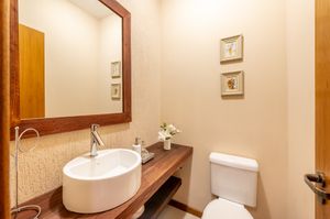 Image 9 - 875287