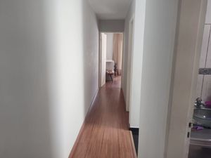 Image 19 - 875301