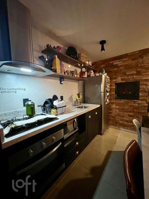 Image 5 - 875303