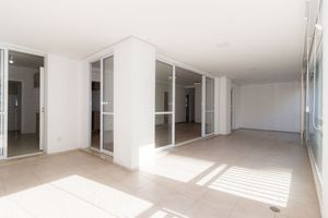 Image 3 - 875308