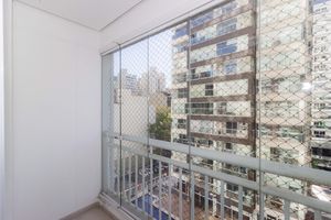 Image 24 - 875308