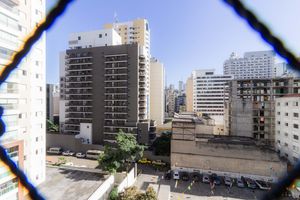 Image 30 - 875308