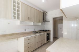 Image 35 - 875308