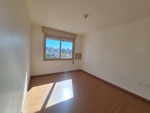 Image 8 - 875343