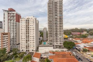 Image 26 - 875359
