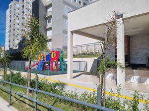 Image 11 - 875432