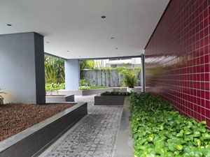 Image 23 - 875434