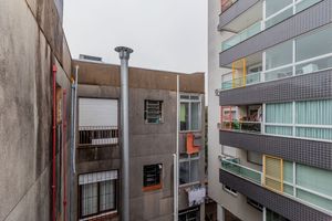 Image 15 - 875441