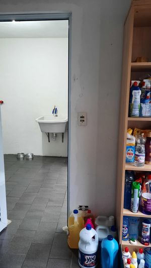 Image 13 - 875442