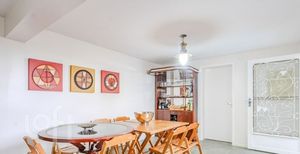Image 39 - 875446