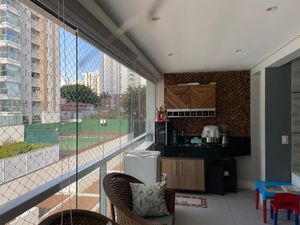 Image 4 - 875452