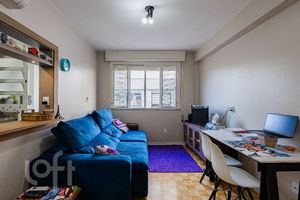 Image 23 - 875456
