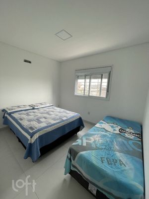 Image 19 - 875458
