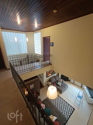 Image 10 - 875484