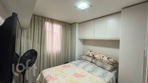 Image 16 - 875559