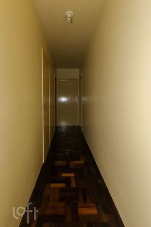 Image 7 - 875562